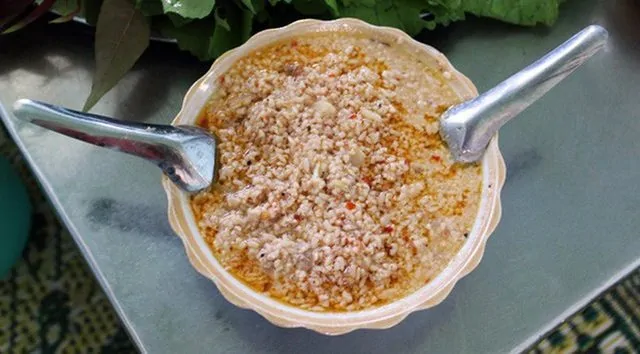 Gỏi lá Kon Tum - Sự mát lành của núi rừng Tây Nguyên 3 Gỏi lá Kon Tum - Sự mát lành của núi rừng Tây Nguyên Nguồn: Báo Tổ quốc - toquoc.vn - Ngày đăng 05/10/2022