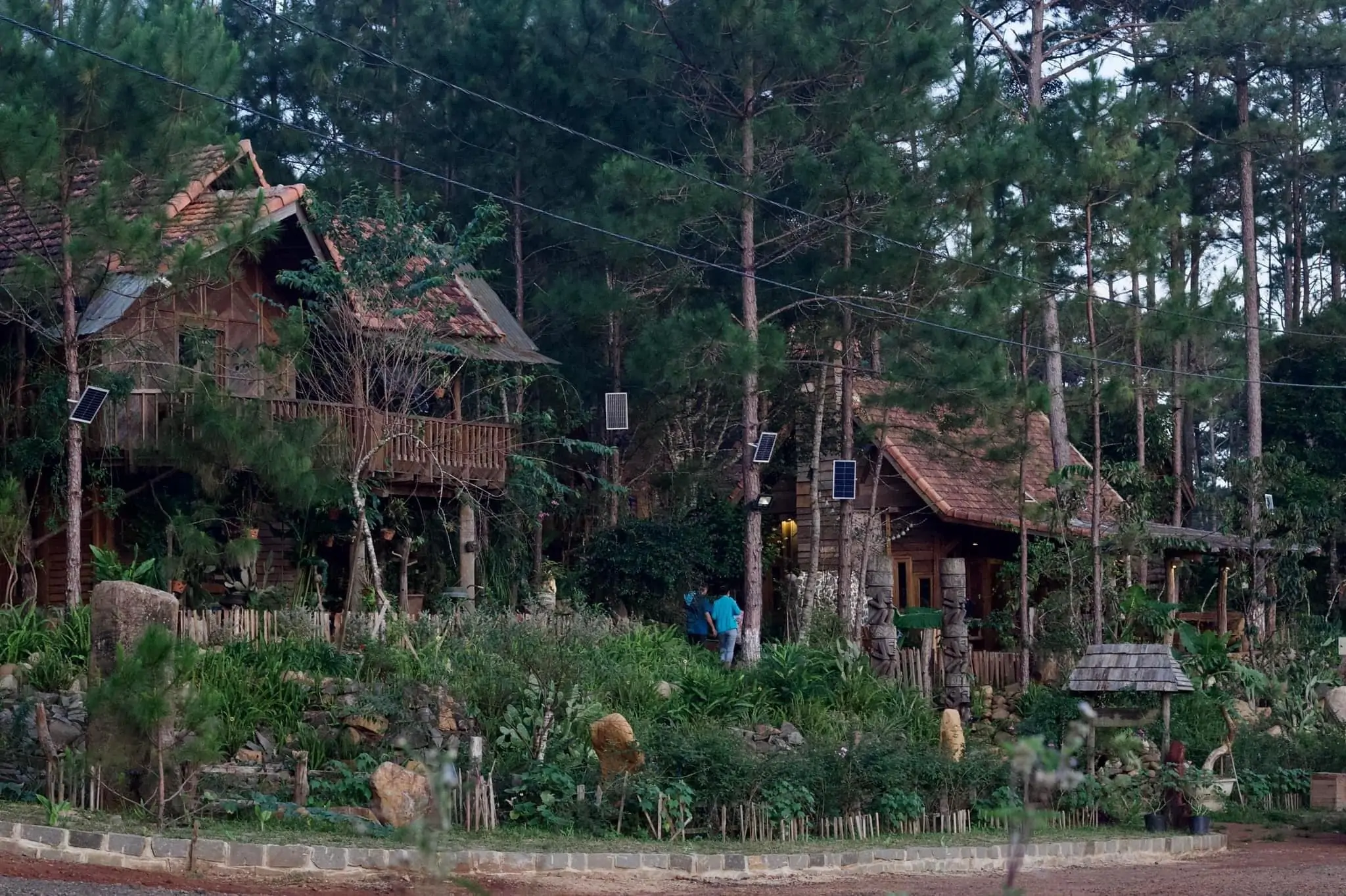 Liệt kê 25 khách sạn homestay nằm ở khu biệt thự Măng Đen cho các bạn tham khảo Dacsankontum Liệt kê 25 khách sạn homestay nằm ở khu biệt thự Măng Đen cho các bạn tham khảo đi trong dịp tết này nhé.